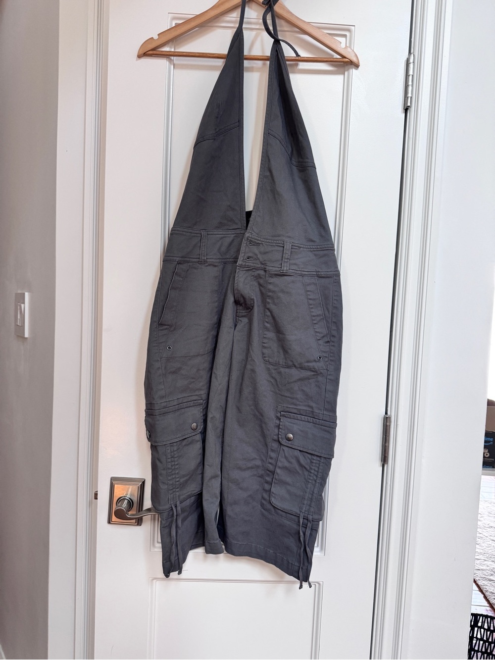 Women’s Utility Cargo halter jumper - Versatile Pocket Design nwot